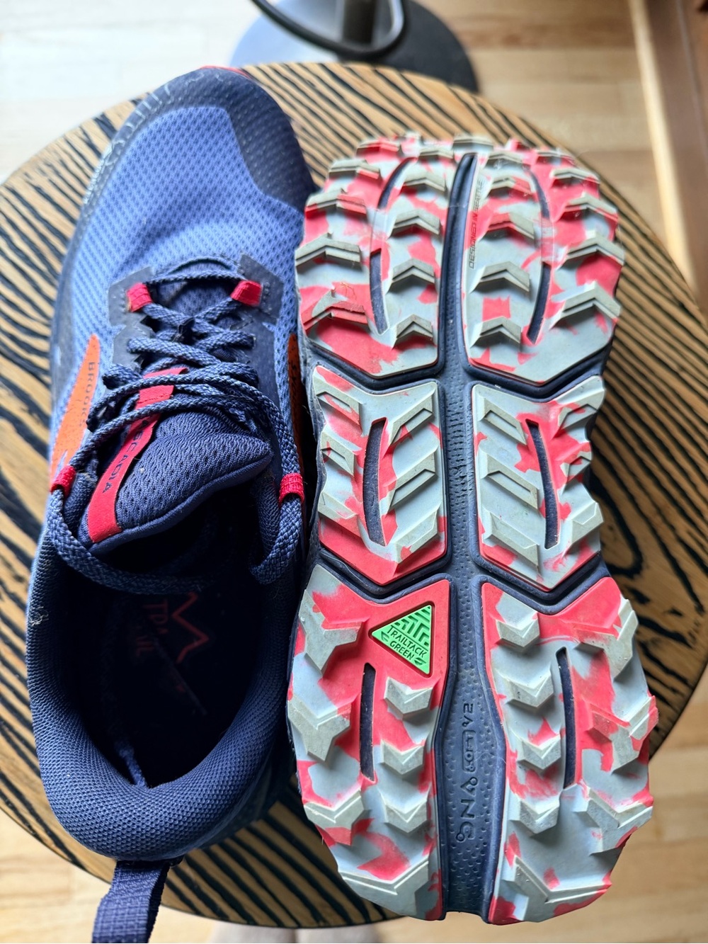 Brooks Women’s Trail Running Shoes Cascadia 17 9.5 - Picture 4 of 6